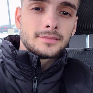 Meet your Posher, Daniel